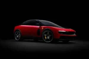 Første elbil: Ferrari Luce med 1.000 hk og designhjælp fra Jony Ive