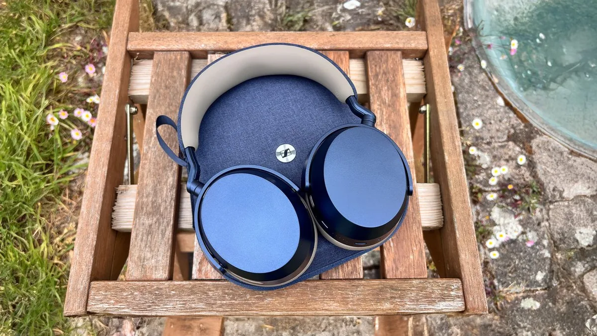  Sennheiser Momentum 5 Wireless  