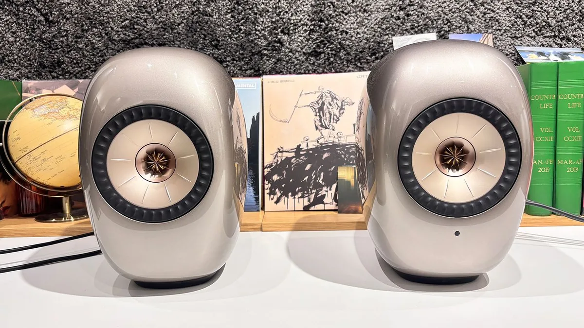  KEF LS Luxe 