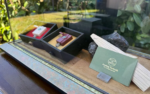 Brilliant Corners #43: the Analogtechnik DST15 Ice Age phono cartridge