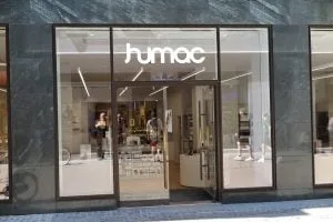 Humac lukker alle butikker og webshop: Konkurs eller rekonstruktion