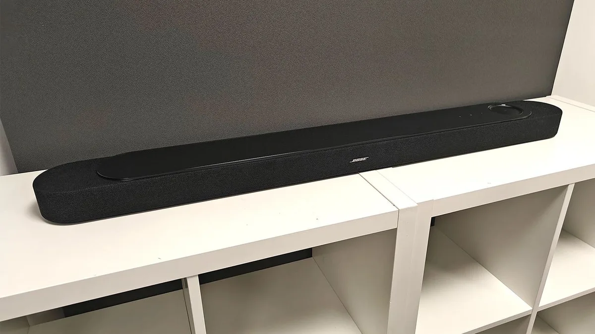  Bose Lifestyle Ultra Soundbar 