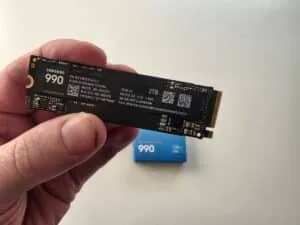TEST: Samsung 990 SSD: Den nye budgetdisk, der ikke helt ved, om den vil være billig eller hurtig