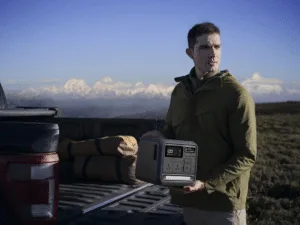 Ny powerstation fra DJI: Oplader på 75 minutter og tager over ved strømsvigt på 0,01 sekund