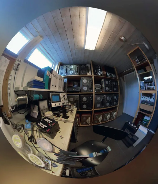New Dimensions in Hi-Fi