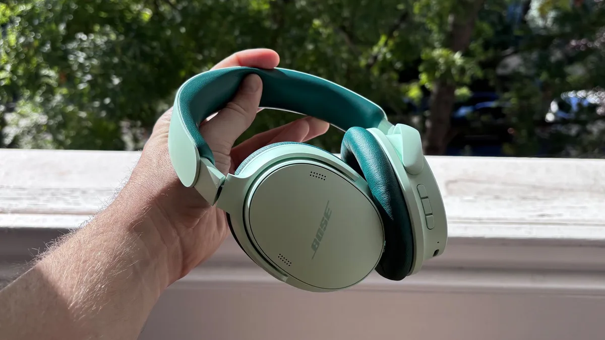  Bose QuietComfort Headphones (2nd Gen) 