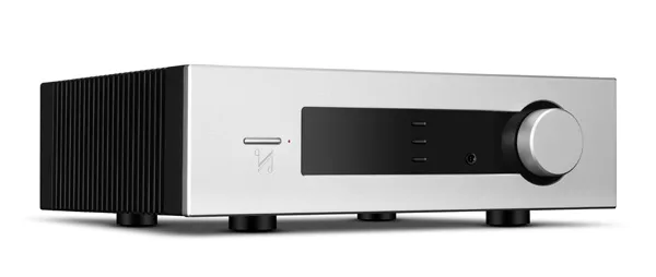 Quad Platina integrated amplifier