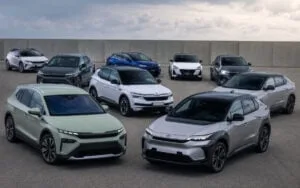 Danmark topper Norden med størst bilsalg i første halvår med Tesla i top i juni.