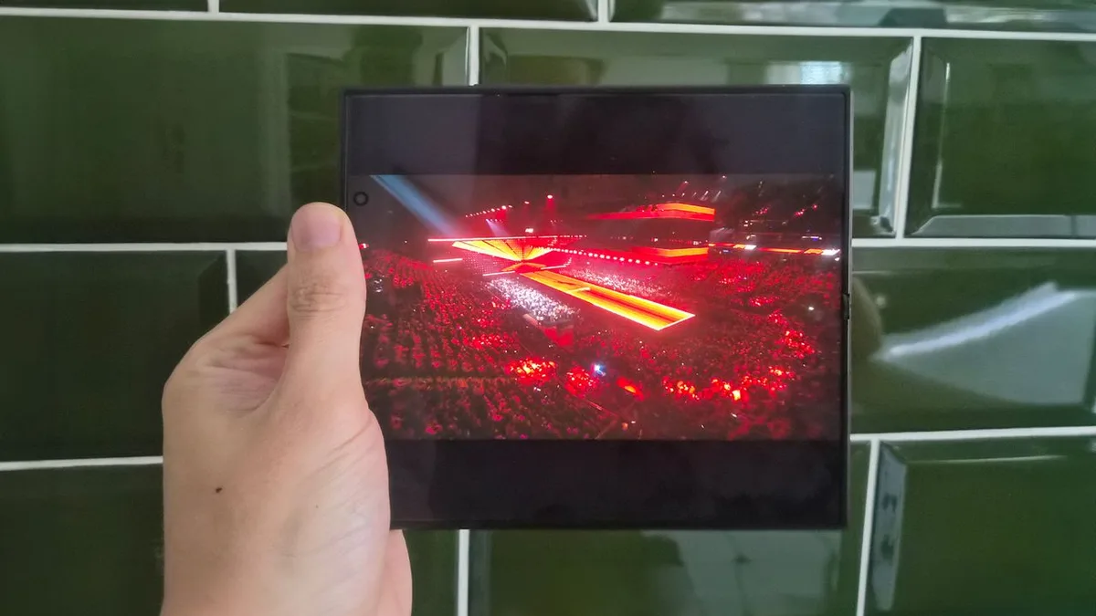  Samsung Z Fold 8 Ultra 